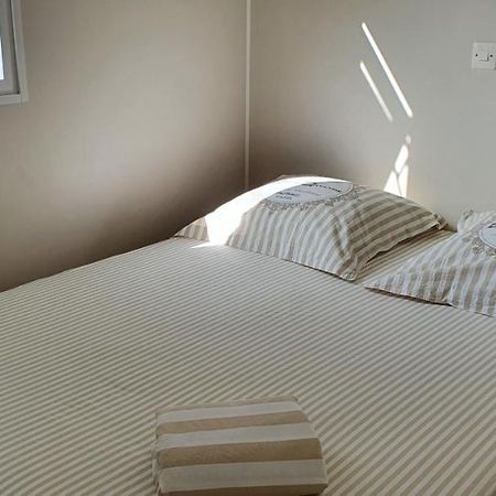 Mobilhome Chez Cathy & Simon Marseillan  Ngoại thất bức ảnh