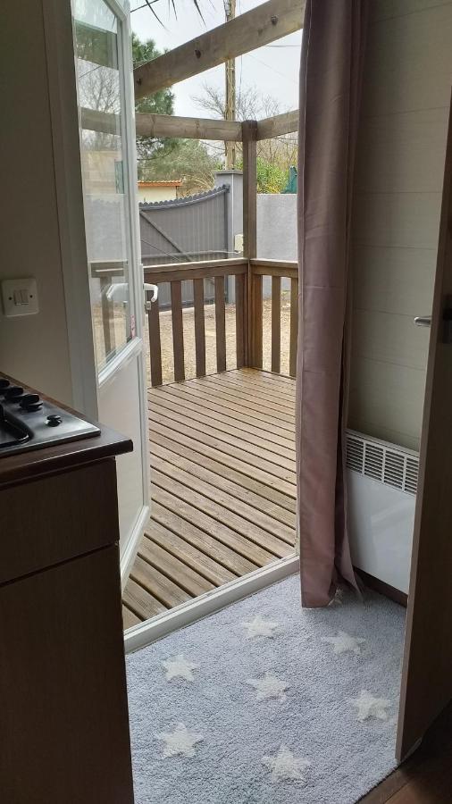Mobilhome Chez Cathy & Simon Marseillan  Ngoại thất bức ảnh