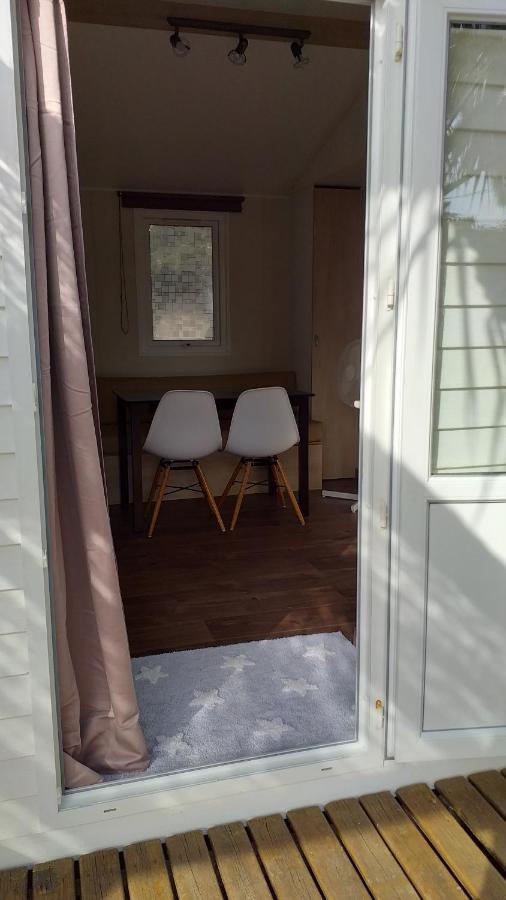 Mobilhome Chez Cathy & Simon Marseillan  Ngoại thất bức ảnh