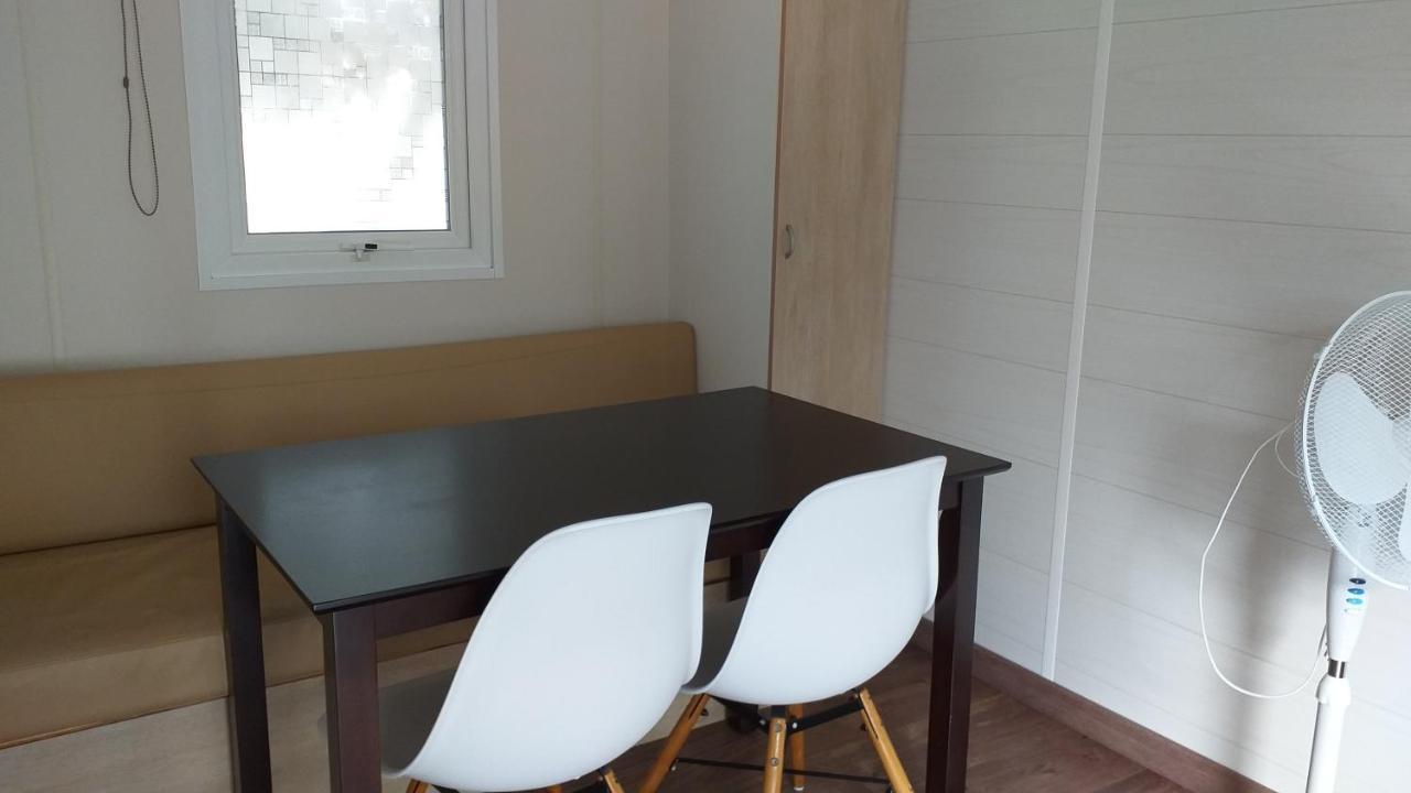 Mobilhome Chez Cathy & Simon Marseillan  Ngoại thất bức ảnh